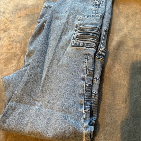 DG2 by Diane Gilman Light Blue Relaxed Men's Jeans - Picture 8 of 13